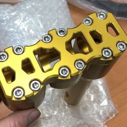 Hard case 9.5 In Risers 