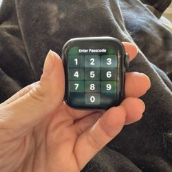 Apple Watch Series 5 40mm