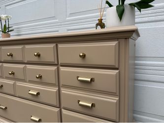 Refinished Beige 9 Drawer Dresser by American Drew Inc