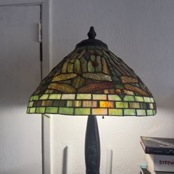 Tiffany table lamp