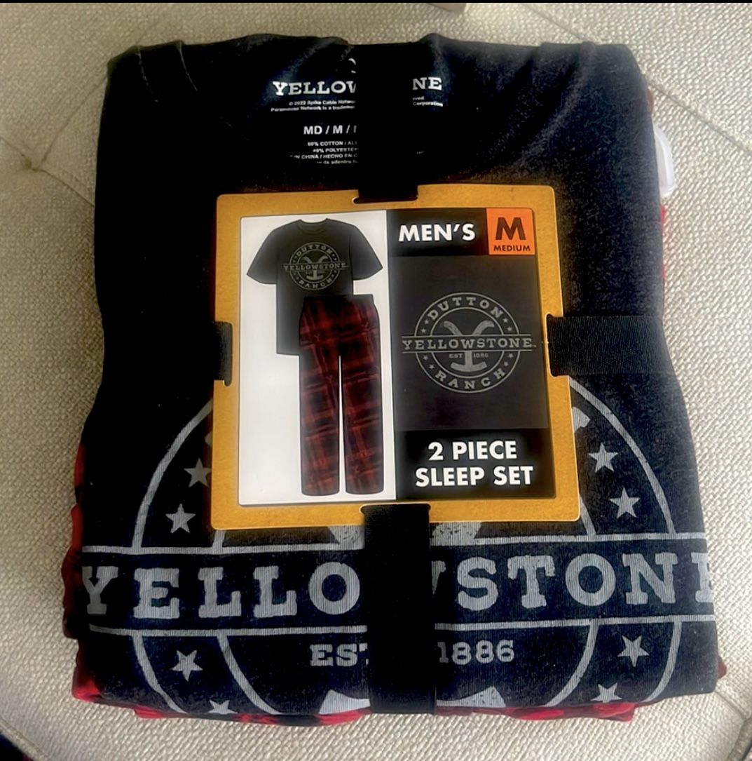 BRAND NEW! Men’s YELLOWSTONE Pajama Set!