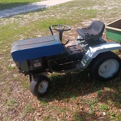 Ford Lawn tractor 