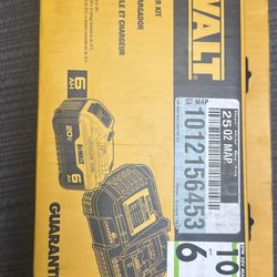 Dewalt Baterri 6.0 Ah And Charger