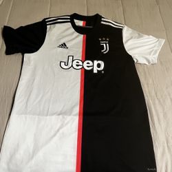 Juventus 19/20 Home Jersey Men’s size L