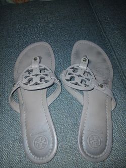 Tory burch sandals