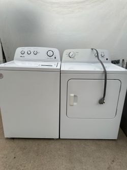 Amana Washer And  dryer electric