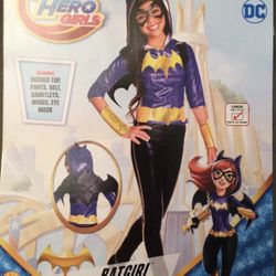 DC Super Hero Batgirl