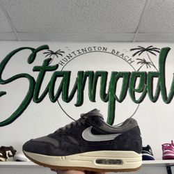 Nike Air Max 1 Soft Grey