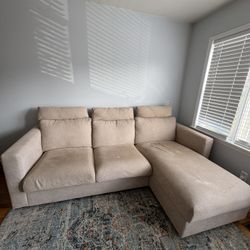Sofá With Chaise And Headrest