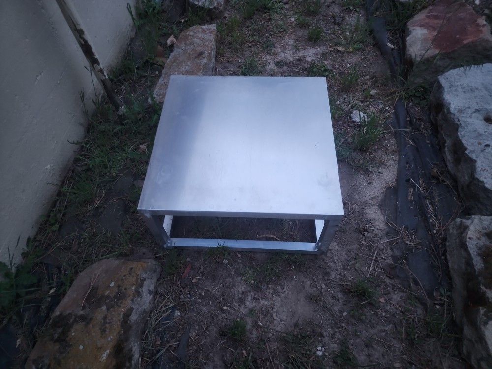 Aluminum Table Shelf Stand