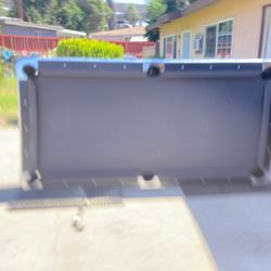 Pool table very good condition