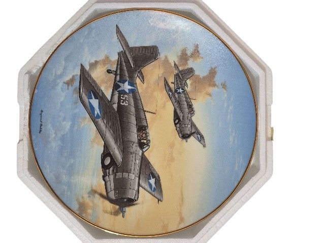 Hamilton Collection Great Fighter Planes of WWII F-4F Wildcat Limited Edition Plate #0133C w/ COA & Original Box