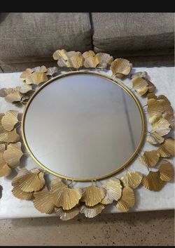 Gold Home decoration 6 items new