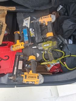 Dewalt staple gun