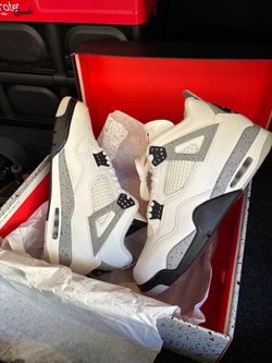 Jordan 4 White Cement (2025) Size 11
