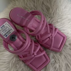 PINK SPRING/SUMMER HEELS
