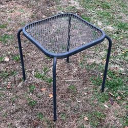 Metal Mesh Top Side Table Plant Stand