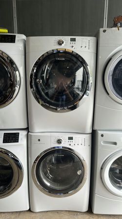 Electrolux Front Load Washer & Dryer White