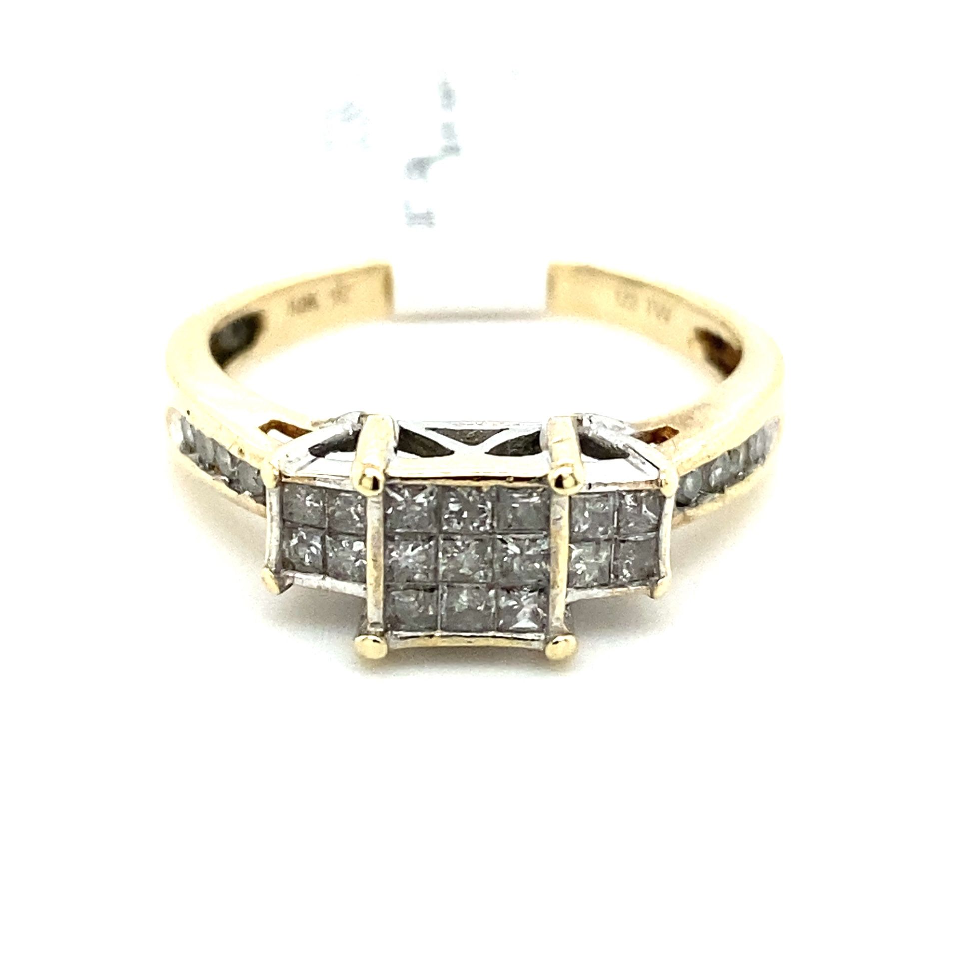 10k Gold Diamond Cluster Ring Princess Cut 3grams Size 7  130455 1