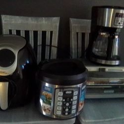 Kitchen Appliances Coffee Maker Toaster Oven. Big Air Fryer Rice Maker