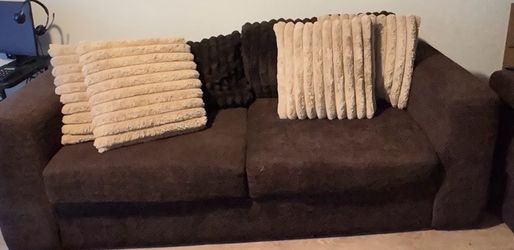 2 sofas