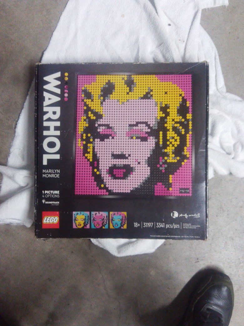 Legos Marilyn Monroe 