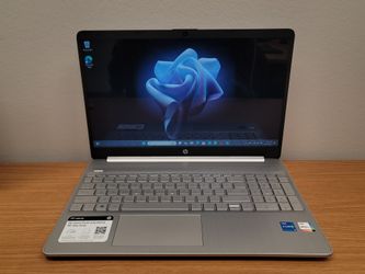 HP Laptop With Touchscreen WIN11 12GB RAM 256SSD 