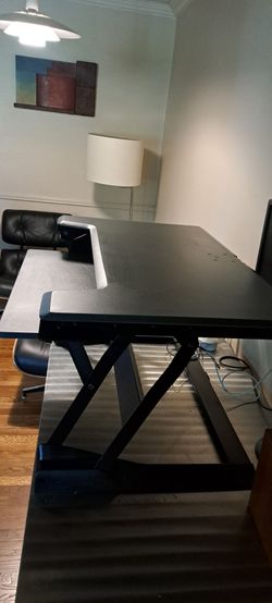 Ergotron WorkFit-TL, Standing Desk Workstation (black with grey surface)