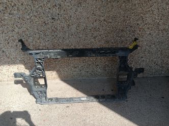 2021-23 Hyundai Santa Fe Radiator support