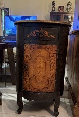 Round Side Table With Drawers And Storage
