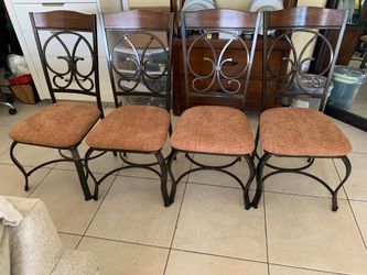 Tapicería  / Upholstery