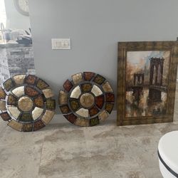 Beautiful Painting With Wall Decorations 