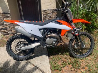 2022 KTM 450 SXF