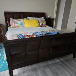 3 Piece King Size Bedroom Set Without Mattress 