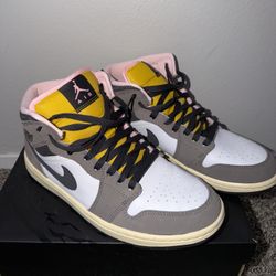 Air Jordans 1 Mid SE