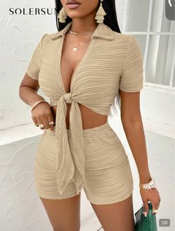 Conjunto de mujer beige de 2 piezas – Blusa amarrada y short 🤎