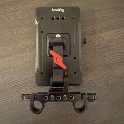 SmallRig V-Mount Battery Adapter Plate w/Adjustable Arm *LIKE NEW* - 40% OFF RETAIL* $90