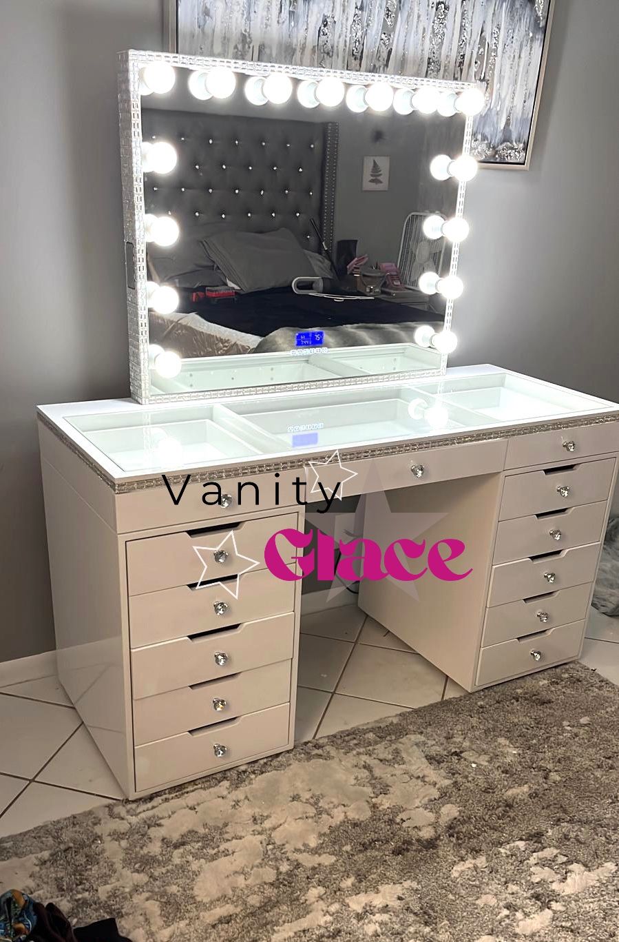 White Crystal Hollywood Makeup Vanity 