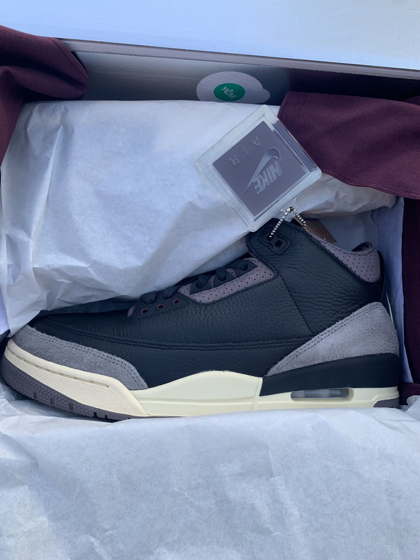 Nike Air Jordan X A Ma Maniére