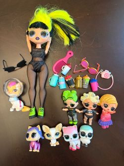 L.O.L OMG Surprise Doll Bundle & Playset