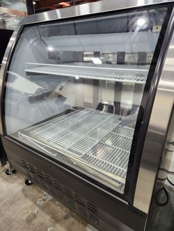 NSF Commercial Refrigerated Deli Glass Case (Vitrina Refrigerada para Delicatessen)