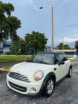 Mini Cooper 2012