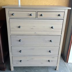 IKEA Hemnes Brown Dresser 