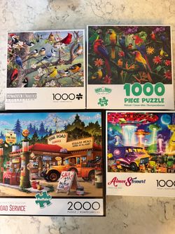 Lot of 4 Jigsaw Puzzles 1000 & 2000 Piece