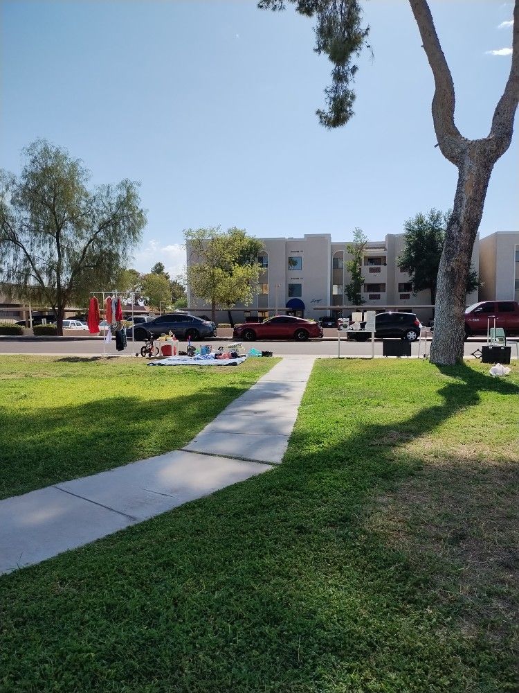 Big Yard Sale Today!!! Don't Miss Out!!!
