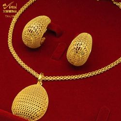 24K gold-plated two-piece copper jewelry set of decorative items - sand gold twisted geometric shape necklace and earrings
