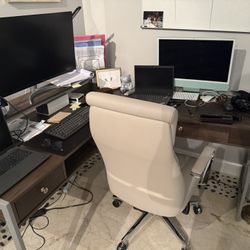Corner Computer Table 