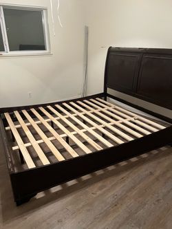 Free bed frame