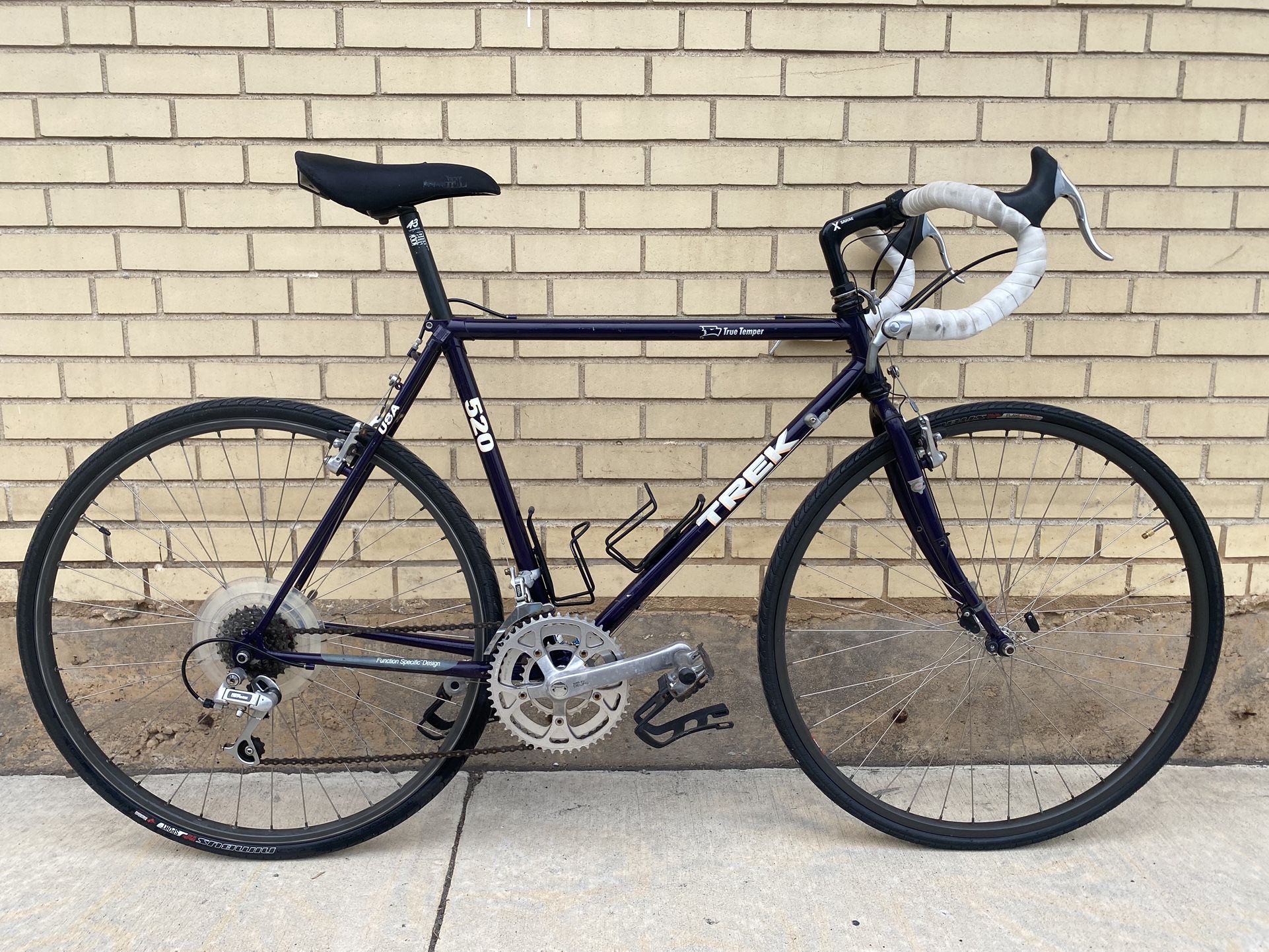 Vintage Trek 520 Touring Gravel Road Bike