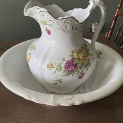 Large buffalo pottery Wash Basin With Pitcher